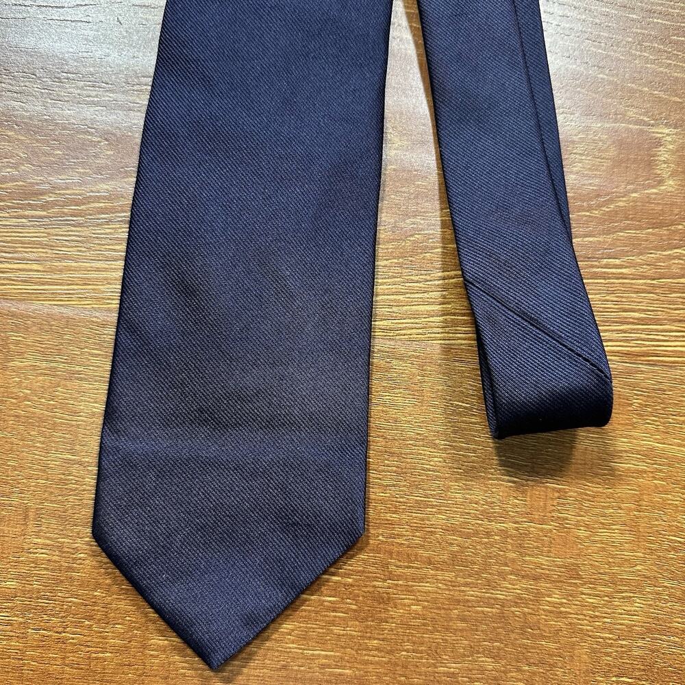 Brooks Brothers Neck Tie 58" Navy Blue 100% Silk Made In USA NYC Designer Luxury